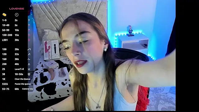 Mia Victoria22 online show from April 2026 02:31:01 AM