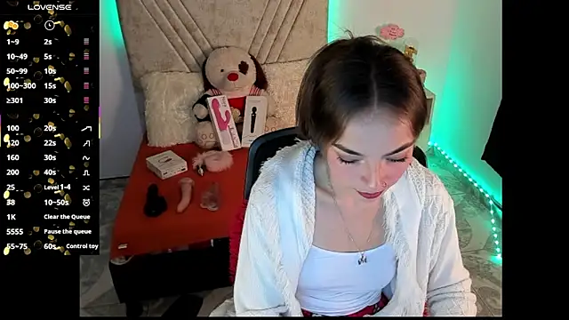 Snapshot of Mia_Victoria22 chatting on June 2026 02:21:01 AM Mia Victoria22 online show from June 2026 02:21:01 AM