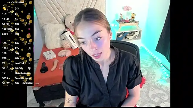 Snapshot of Mia_Victoria22 chatting on July 2026 02:29:02 AM Mia Victoria22 online show from July 2026 02:29:02 AM