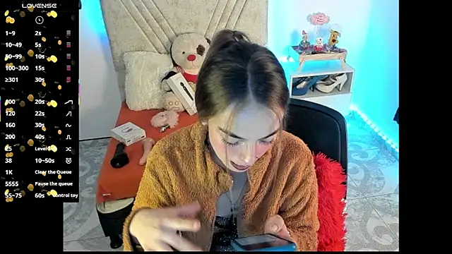Snapshot of Mia_Victoria22 chatting on July 2026 01:41:01 AM Mia Victoria22 online show from July 2026 01:41:01 AM