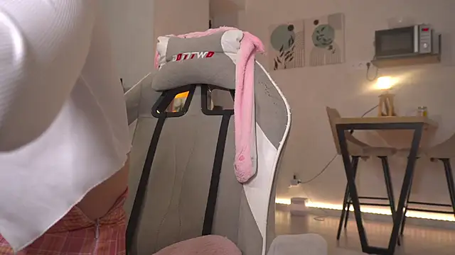 Snapshot of kategoodgirl chatting on November 2025 10:26:01 AM kategoodgirl online show from November 2025 10:26:01 AM