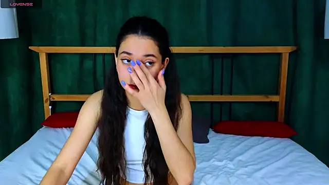 BettyMaldonado online show from October 2025 08:37:01 AM