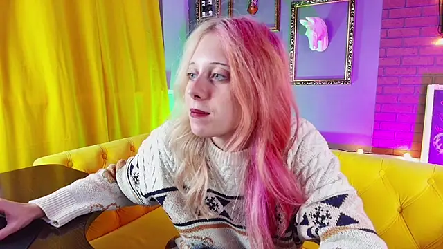 SakuraBliss online show from October 2025 02:19:01 PM