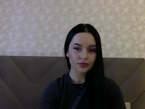 Lulii24 online show from September 2025 11:25:01 AM