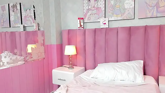 Snapshot of Sofi_naughty18 chatting on September 2025 07:48:01 PM Sofi naughty18 online show from September 2025 07:48:01 PM