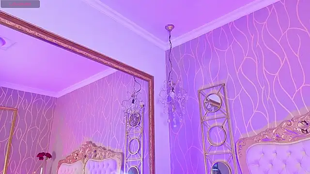Anamonrroe online show from May 2026 10:47:01 PM