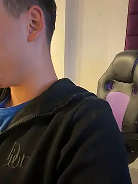 AdrianRinaldi online show from January 2026 08:03:01 PM