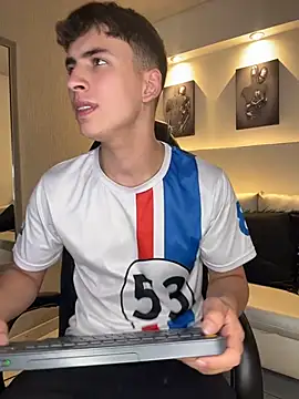 AdrianRinaldi online show from April 2026 08:09:01 PM