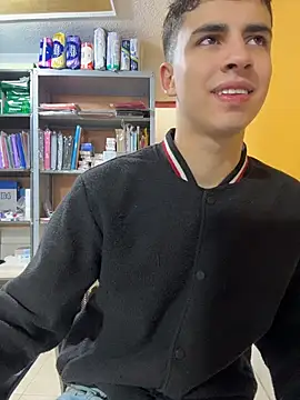AdrianRinaldi online show from May 2026 02:03:01 PM