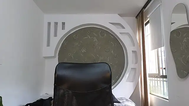 Snapshot of Rafael_Mendezz chatting on October 2025 08:31:02 PM Rafael Mendezz online show from October 2025 08:31:02 PM