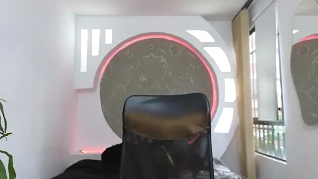 Snapshot of Rafael_Mendezz chatting on October 2025 08:42:02 PM Rafael Mendezz online show from October 2025 08:42:02 PM