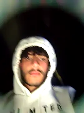 Snapshot of Rafael_Mendezz chatting on December 2025 03:11:01 AM Rafael Mendezz online show from December 2025 03:11:01 AM