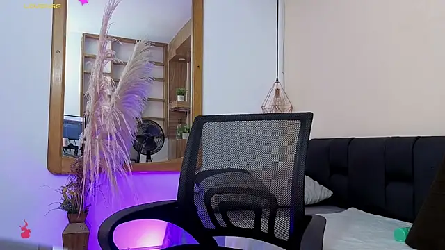 Rafael Mendezz online show from February 2026 08:32:02 PM