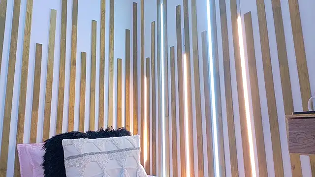 Jennifer Vega1 online show from February 2026 08:52:01 PM