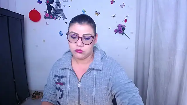 ValeriaHairy online show from September 2025 05:20:02 AM