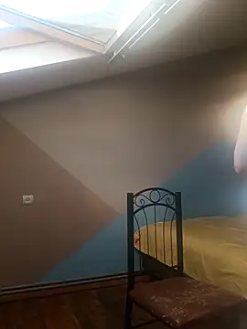 Julia Giulia online show from October 2025 09:57:01 AM