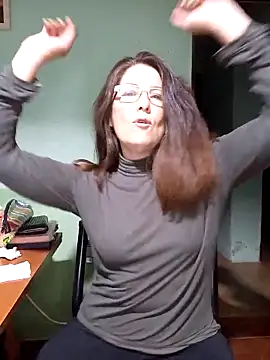 Merida2276 online show from September 2025 11:54:02 PM