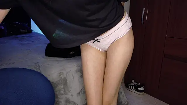 Conor Taylor online show from November 2025 01:06:01 AM