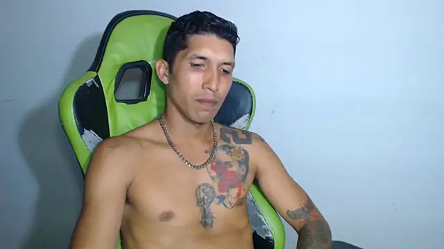 sensualduo online show from October 2025 12:02:01 AM