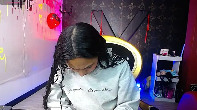 Sweettpleasure online show from September 2025 12:32:01 PM