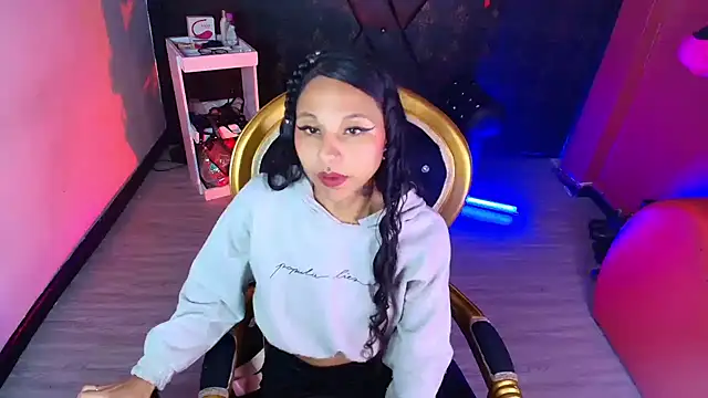 Sweettpleasure online show from February 2026 02:38:01 PM