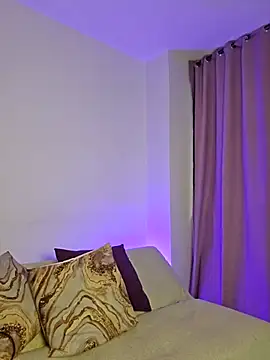 AliishaPss online show from December 2025 08:06:02 PM