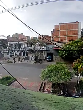 Alani Queen online show from September 2025 01:12:01 PM