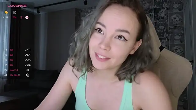 CutieGoose online show from November 2025 08:47:02 AM