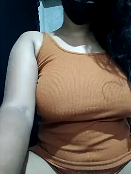 Snapshot of DiyaRoy49 chatting on June 2026 09:32:01 AM DiyaRoy49 online show from June 2026 09:32:01 AM