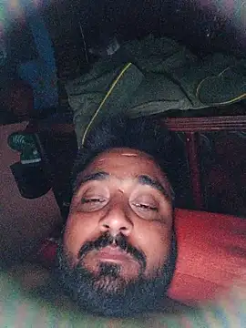Snapshot of Raju_fuckerr chatting on May 2026 04:57:04 PM Raju fuckerr online show from May 2026 04:57:04 PM