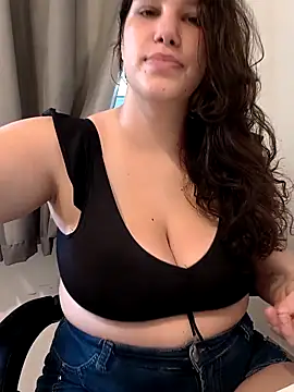 Mellhots2 online show from September 2025 07:25:02 PM