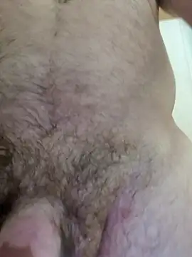 Lewisbbb online show from December 2025 11:01:02 PM