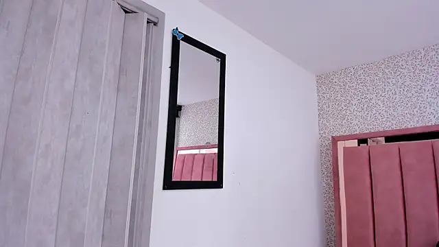 Snapshot of Hanna_Lee__ chatting on November 2025 07:46:02 PM Hanna Lee online show from November 2025 07:46:02 PM