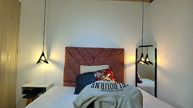 Snapshot of Hanna_Lee__ chatting on February 2026 08:07:02 PM Hanna Lee online show from February 2026 08:07:02 PM