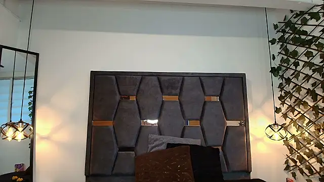 Snapshot of Hanna_Lee__ chatting on February 2026 02:16:02 PM Hanna Lee online show from February 2026 02:16:02 PM