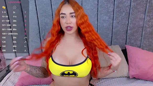 evelincooper  online show from October 2025 02:24:01 AM