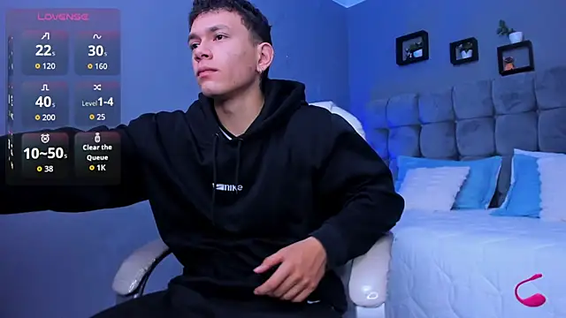 Thomas moon online show from November 2025 11:09:02 AM