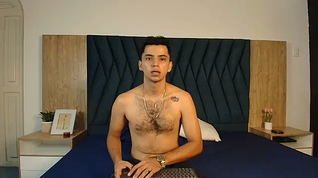 HellAndDante  online show from December 2025 07:42:01 PM