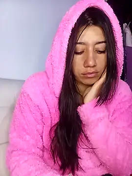 Madow Lu online show from October 2025 09:51:01 AM