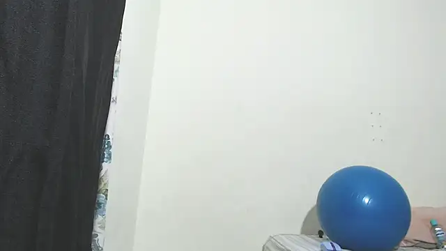 Penelope77 online show from October 2025 04:43:02 AM