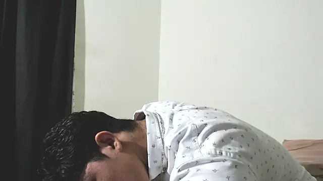 Penelope77 online show from November 2025 05:06:02 AM