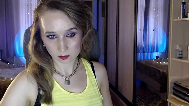 ClassyInna online show from October 2025 08:39:01 AM