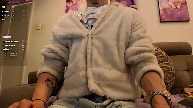 Snapshot of SebastianHilton chatting on February 2026 04:41:01 PM SebastianHilton online show from February 2026 04:41:01 PM