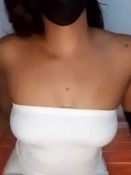 kissy doll online show from November 2025 07:24:01 PM