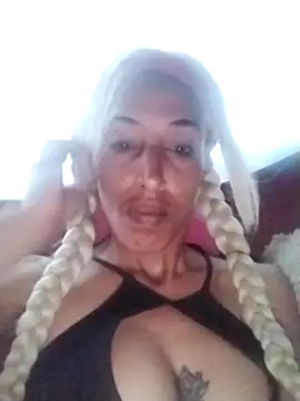 Snapshot of catrina_love chatting on September 2025 10:23:02 PM catrina love online show from September 2025 10:23:02 PM