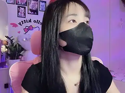 keelinnn19 online show from September 2025 05:36:01 PM