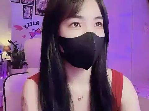 keelinnn19 online show from October 2025 09:44:02 PM