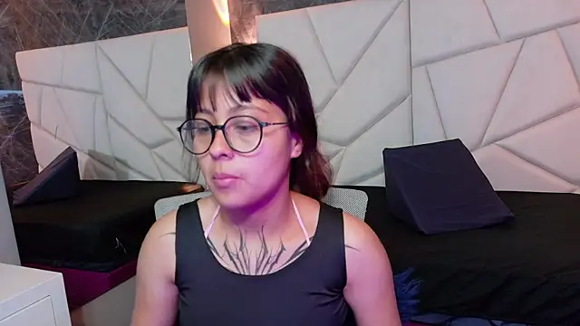 sophiaa 7 online show from September 2025 12:19:01 PM