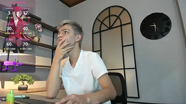 nicktorn online show from October 2025 12:05:02 PM