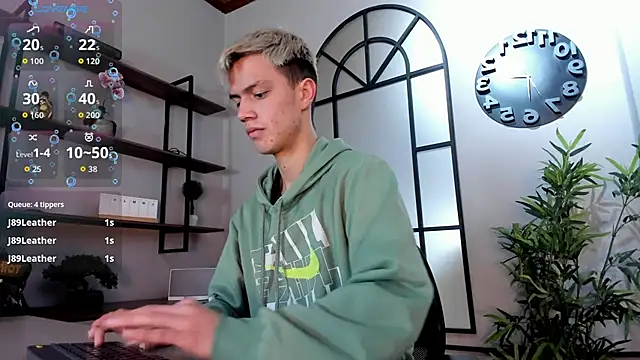 nicktorn online show from November 2025 12:20:01 PM